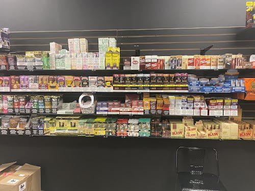 816 Smoke and Vape